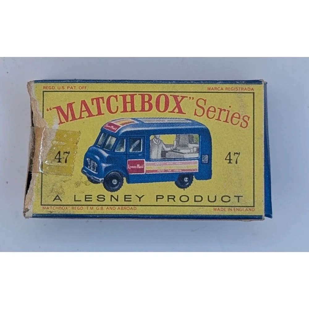 Vintage Matchbox No 47 Lyons Maid Ice-Cream Mobile Shop Lesney Blue England Box